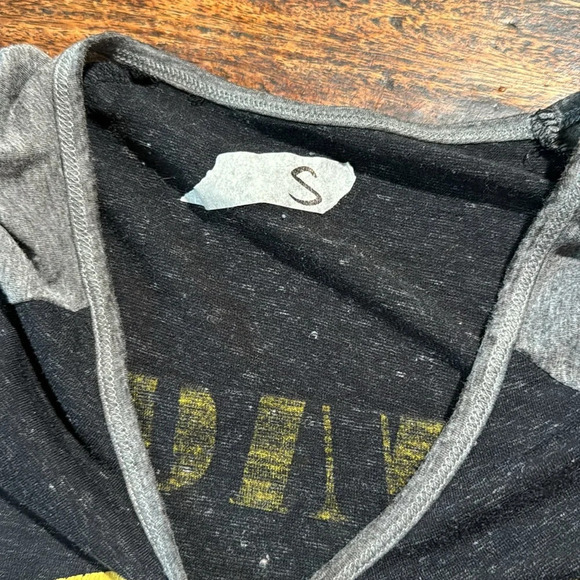 Nirvana Ragland distressed long sleeve thin T shirt size small EDGY FEMININE - Picture 9 of 9